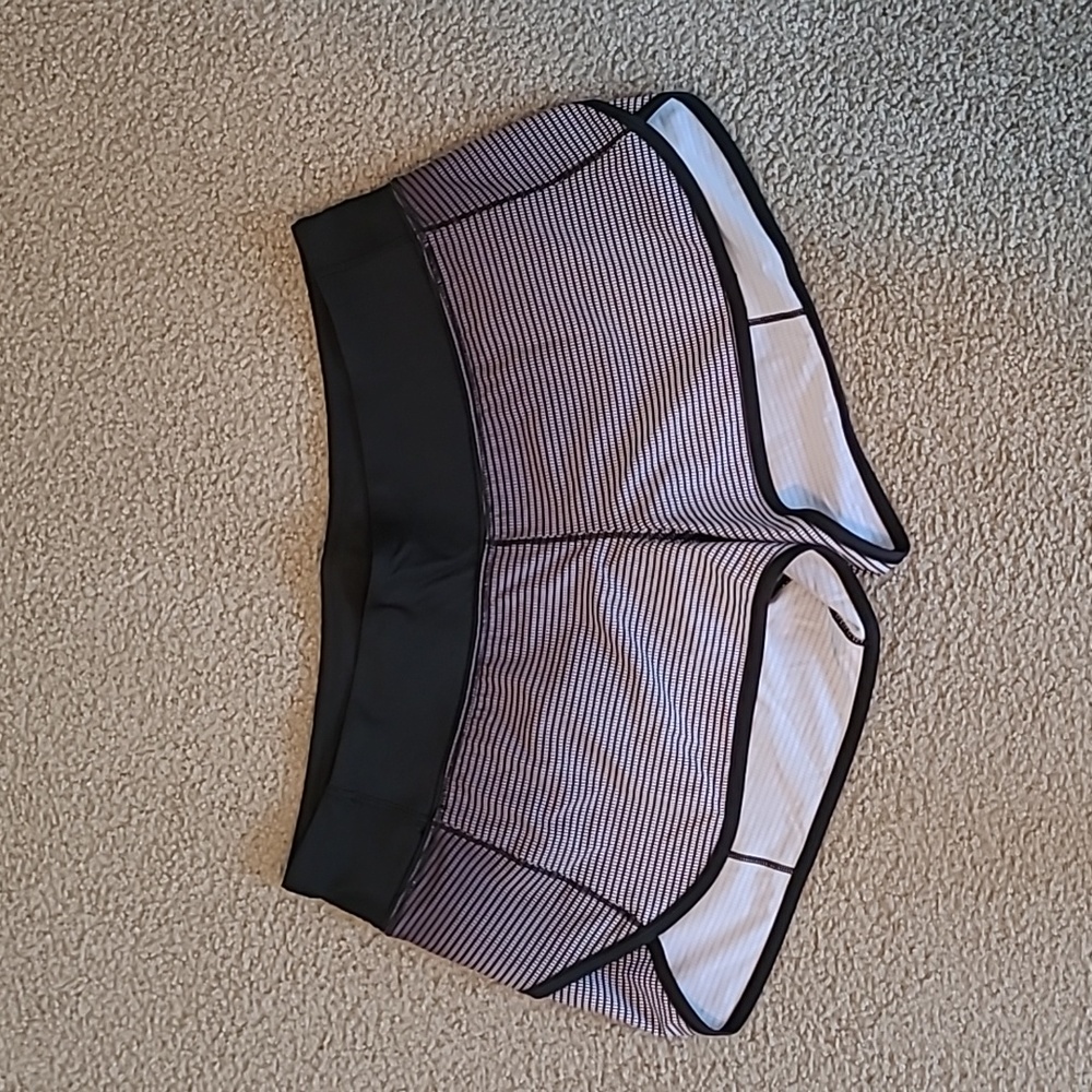 Lululemon Speed Up Shorts, size 8, color- black and grey, Like Brand New